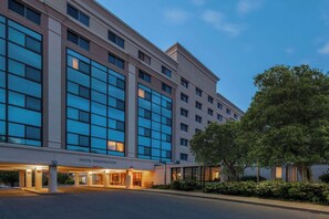 Exterior - Randolph Hotel Liverpool/Syracuse/Airport West, Trademark (Liverpool)