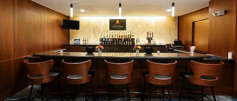 Sports bar