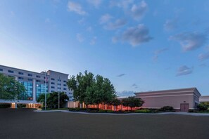 Exterior - Randolph Hotel Liverpool/Syracuse/Airport West, Trademark (Liverpool)
