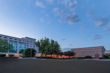 Randolph Hotel Liverpool/Syracuse/Airport West, Trademark