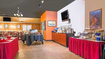 Serveert lunch en diner, Amerikaanse gerechten