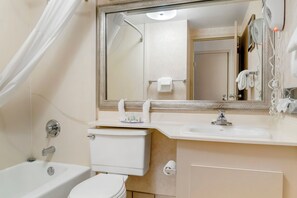 Bañera con ducha, cabezal de ducha con hidromasaje