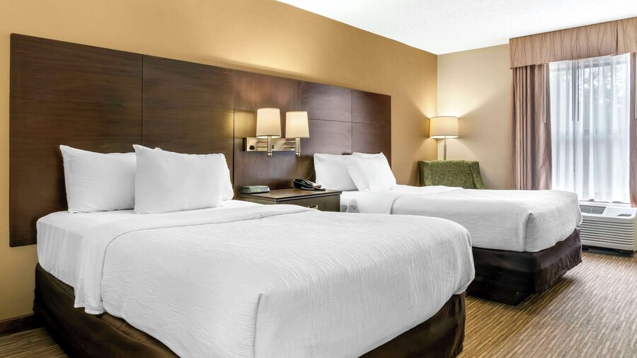 Quality Inn & Suites Monroe