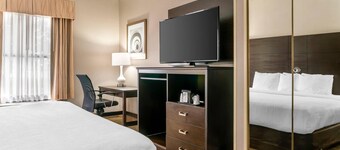 Quality Inn & Suites Monroe