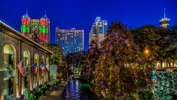 Fasade – kveld/natt