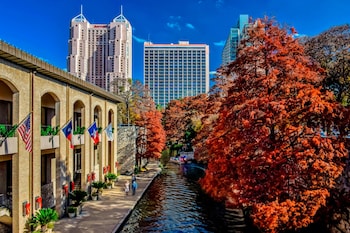 Hotel Exterior at Marriott San Antonio Riverwalk