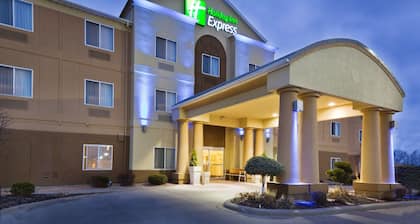 Holiday Inn Express Hotel & Suites Burlington by IHG