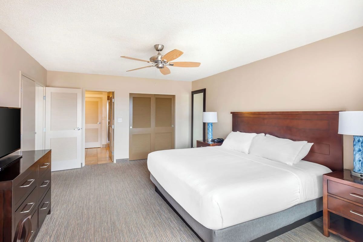 In-room safe, desk, laptop workspace, iron/ironing board