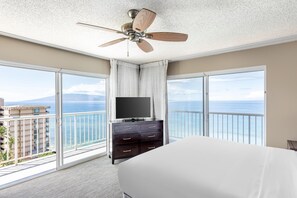 1 Bedroom Panoramic Ocean Vw King Suite Balcony | Utsikt fra rommet