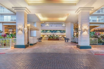 Hotel Exterior at Hilton Vacation Club Kaanapali Beach Maui