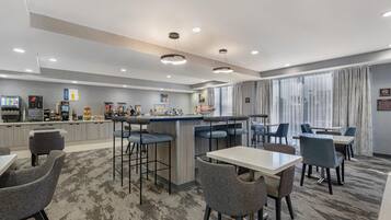 Colazione completa inclusa, servita tutte le mattine