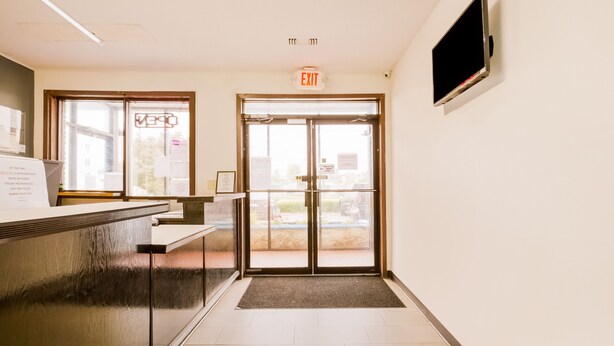 Lobby - Economy Hotel Saint Louis (St. Louis)