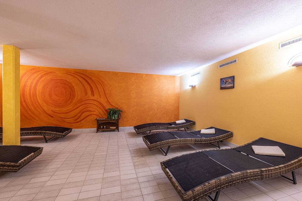 Central Sporthotel Davos by null