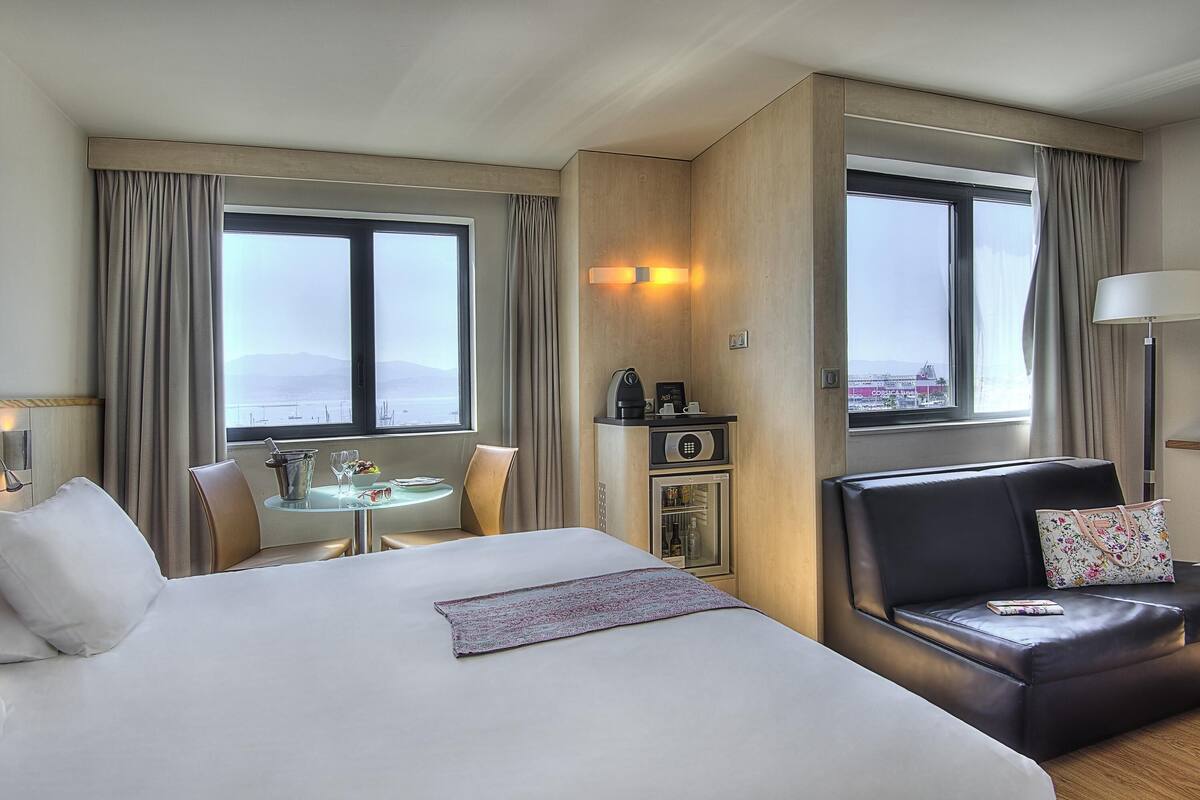 Privilege, Room, 1 Double Bed with Sofa bed, Harbour View