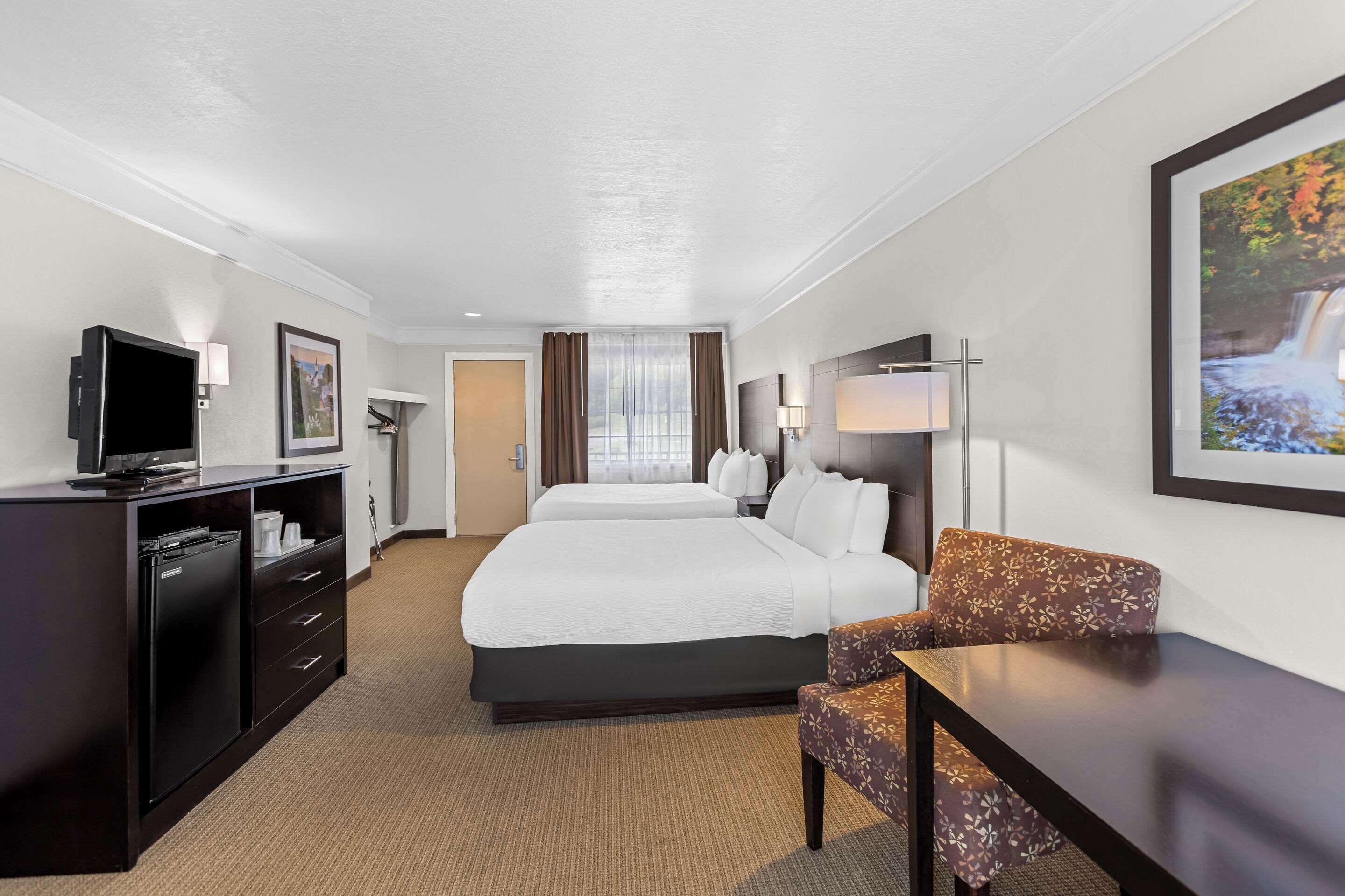 down duvets, select comfort beds, laptop workspace, blackout curtains