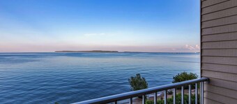 Quality Inn Lakefront