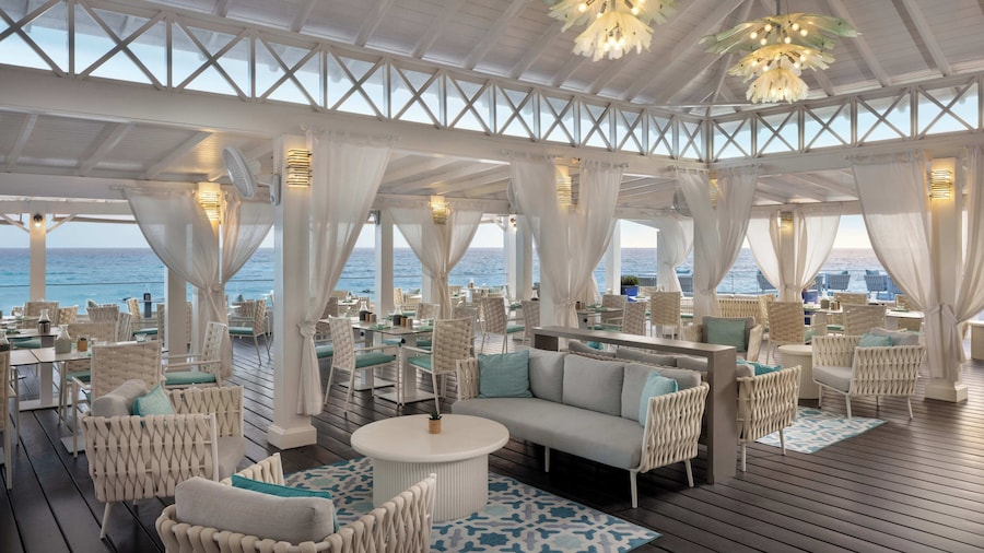 Sea Breeze Beach House by Ocean Hotels - All Inclusive