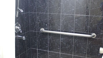Room, 2 Double Beds, Accessible, Non Smoking | Bathroom | Free toiletries, towels