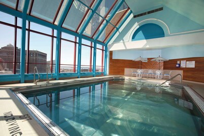 Hyatt Regency Buffalo / Hotel and Conference Center