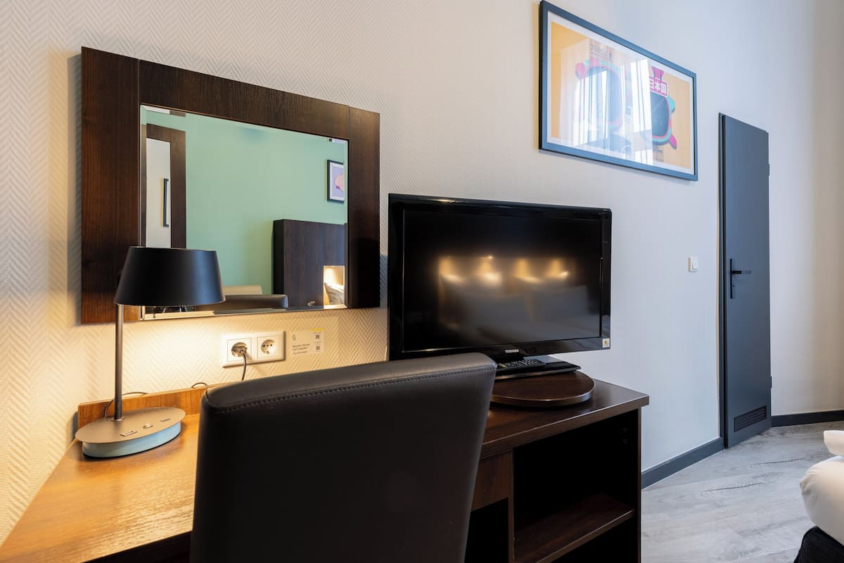 In-room safe, individually furnished, desk, blackout curtains