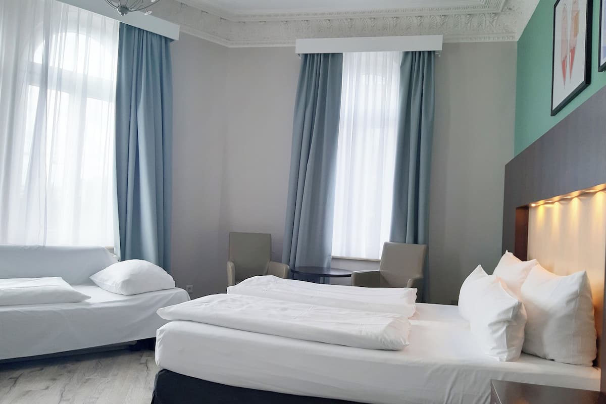 Comfort-Dreibettzimmer