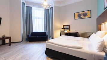 Premium Room, Multiple Beds (Family Room)