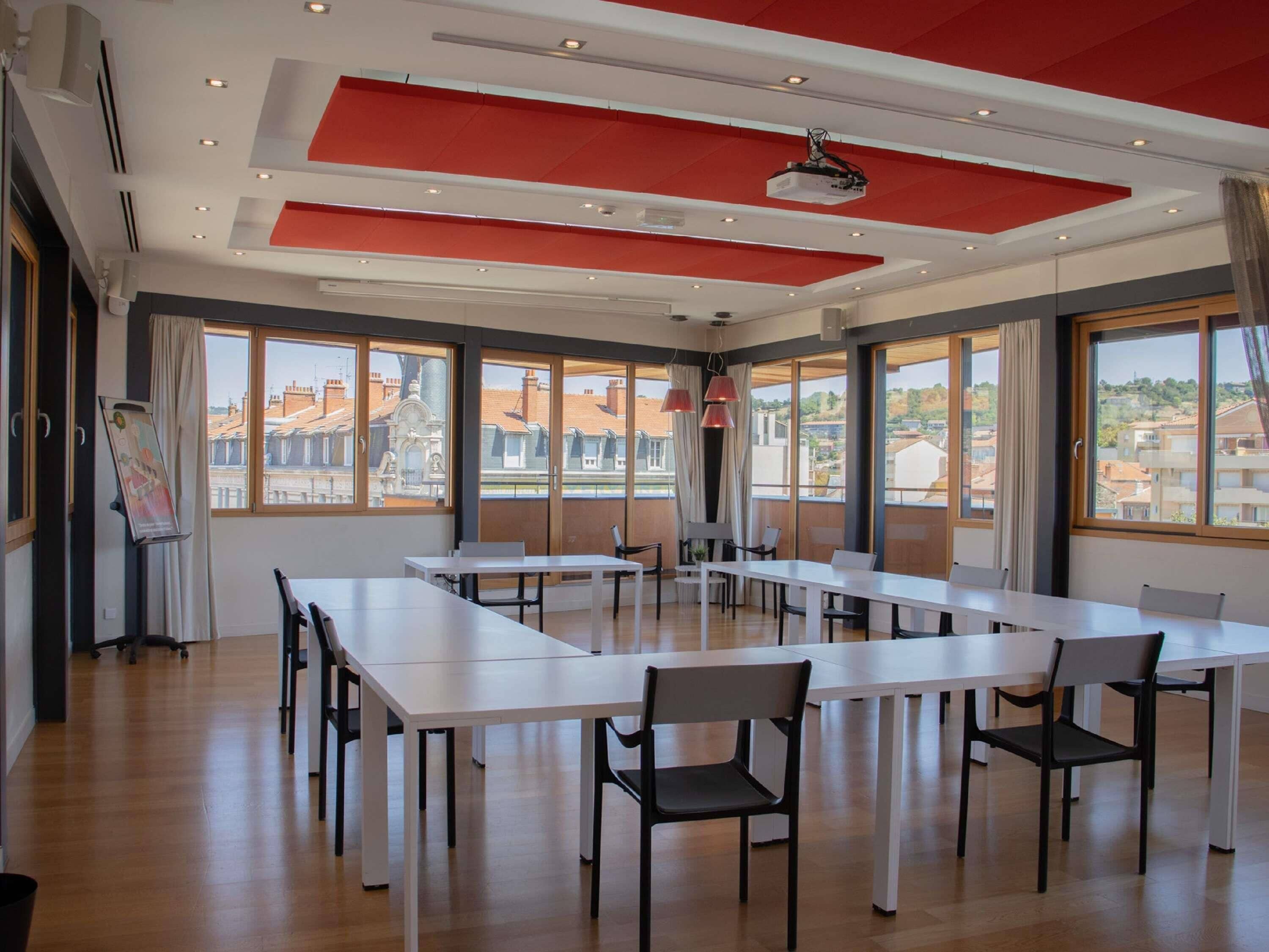 Meeting facility