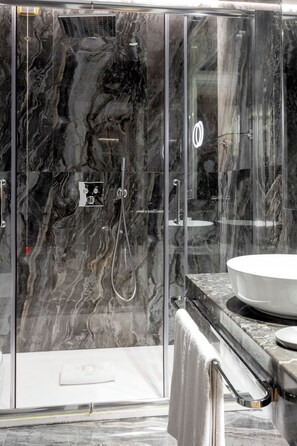 Classic | Bathroom - Grand Hotel et Des Palmes (Palermo)