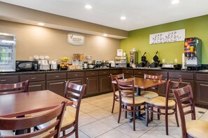 Free daily buffet breakfast