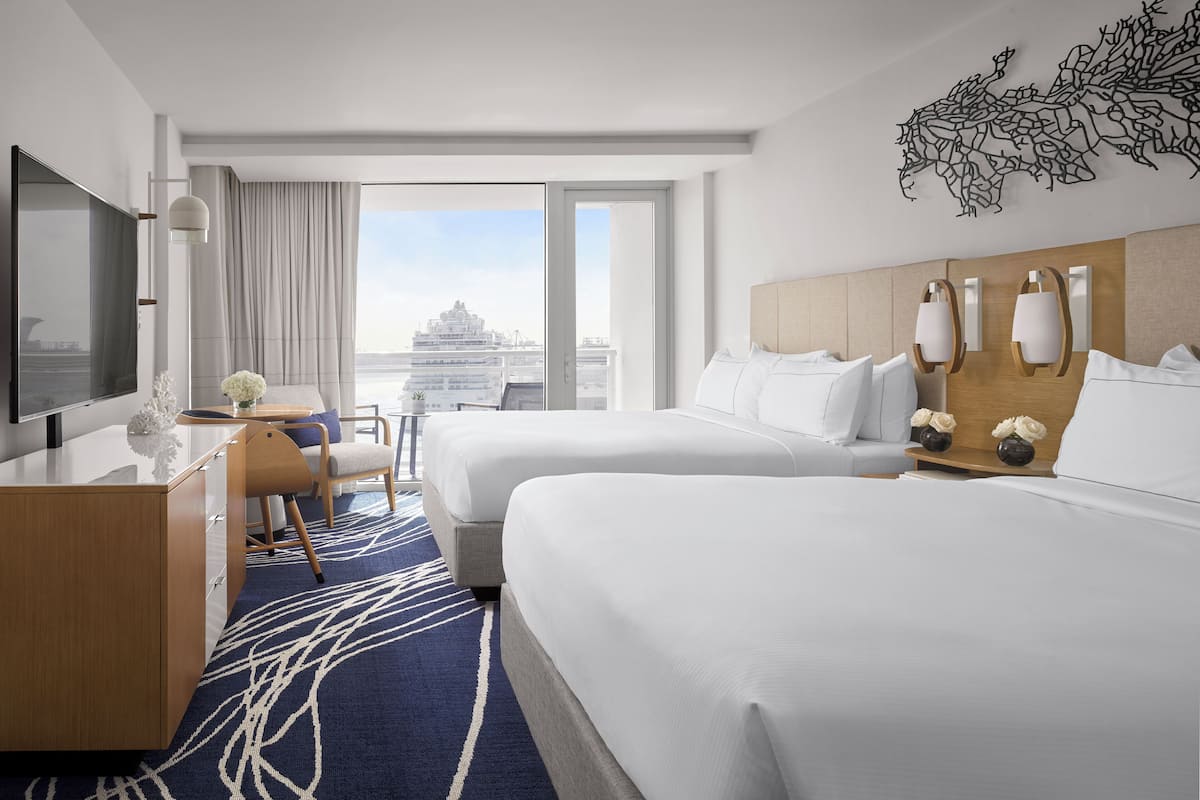 2 Queens Tower Cruise Port View with Balcony | Premium bedding, in-room safe, laptop workspace, blackout curtains