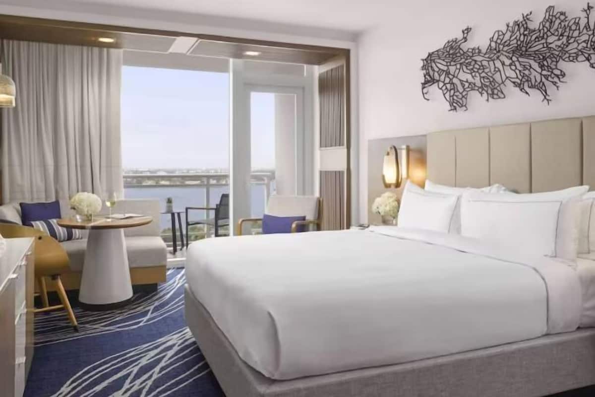 Luxe beddengoed, een kluis op de kamer, verduisterende gordijnen