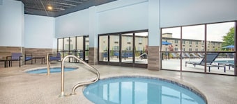 La Quinta Inn & Suites by Wyndham Joplin
