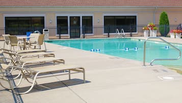 Seasonal outdoor pool
