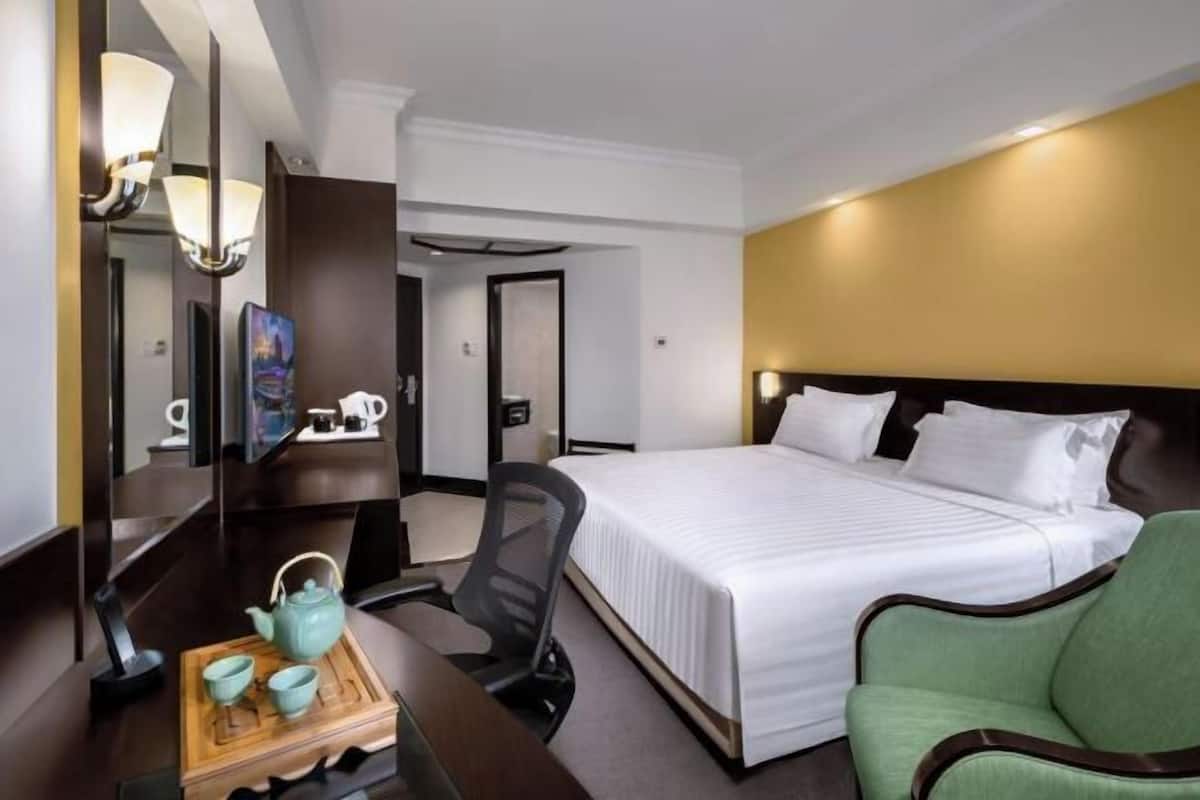 1 Schlafzimmer, Minibar, Zimmersafe, Schreibtisch