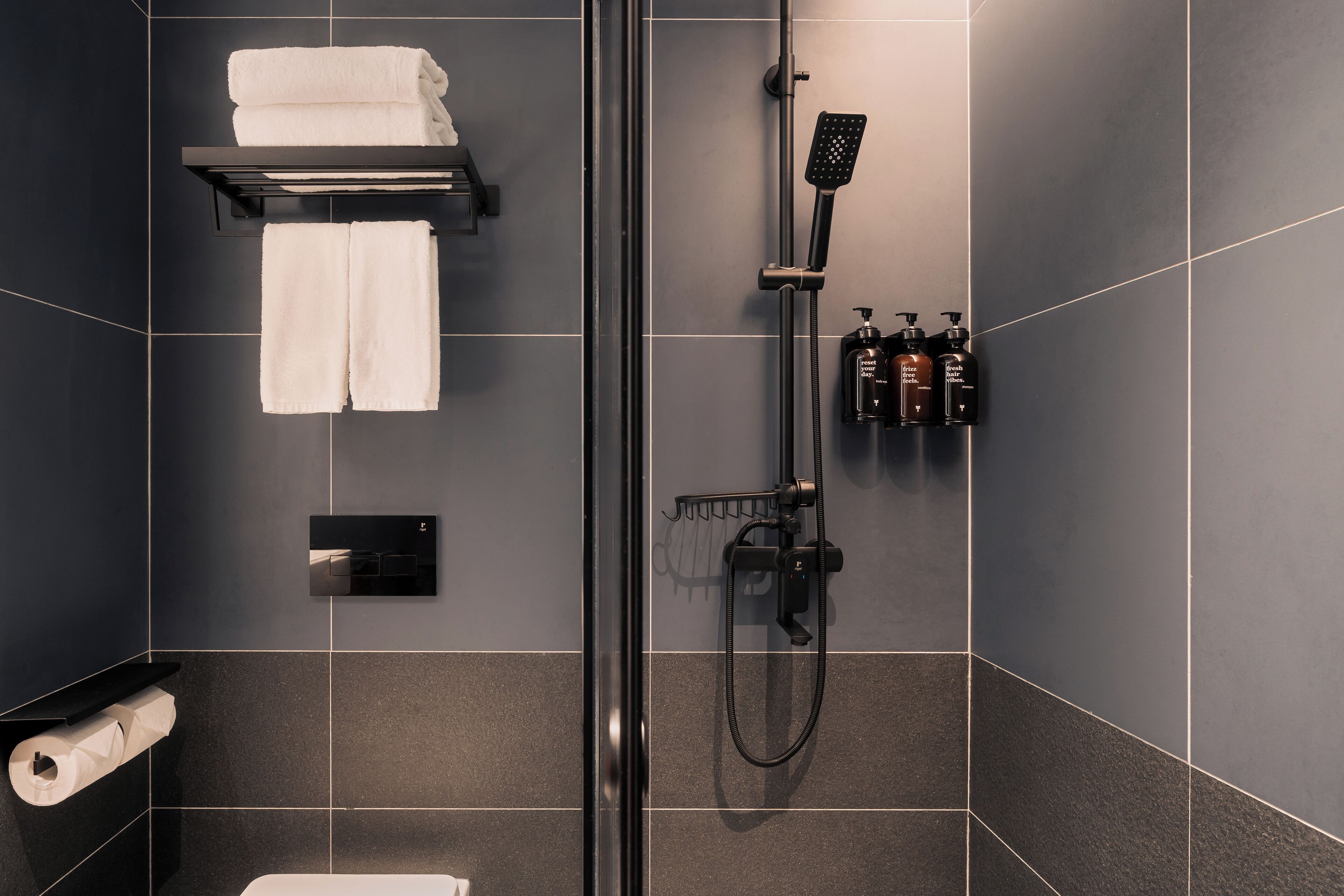 Foto - Furama City Centre