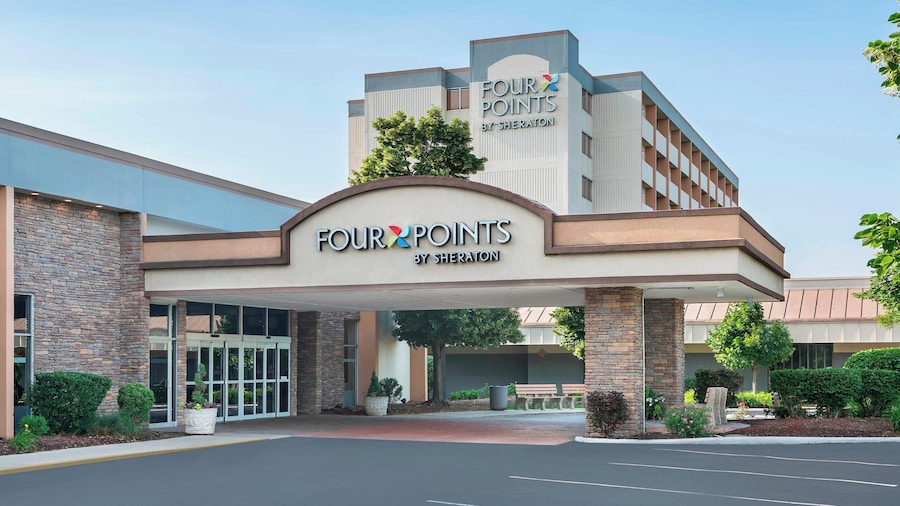 Four Points by Sheraton Chicago O'Hare Airport