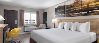 Days Inn by Wyndham Las Vegas Airport Near the Strip