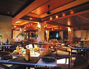 Daily buffet breakfast for a fee