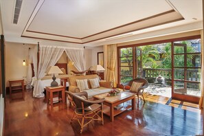 วิลล่า (Garden) | 1 ห้องนอน, มินิบาร์ฟรี, ตู้นิรภัยในห้องพัก, โต๊ะทำงาน