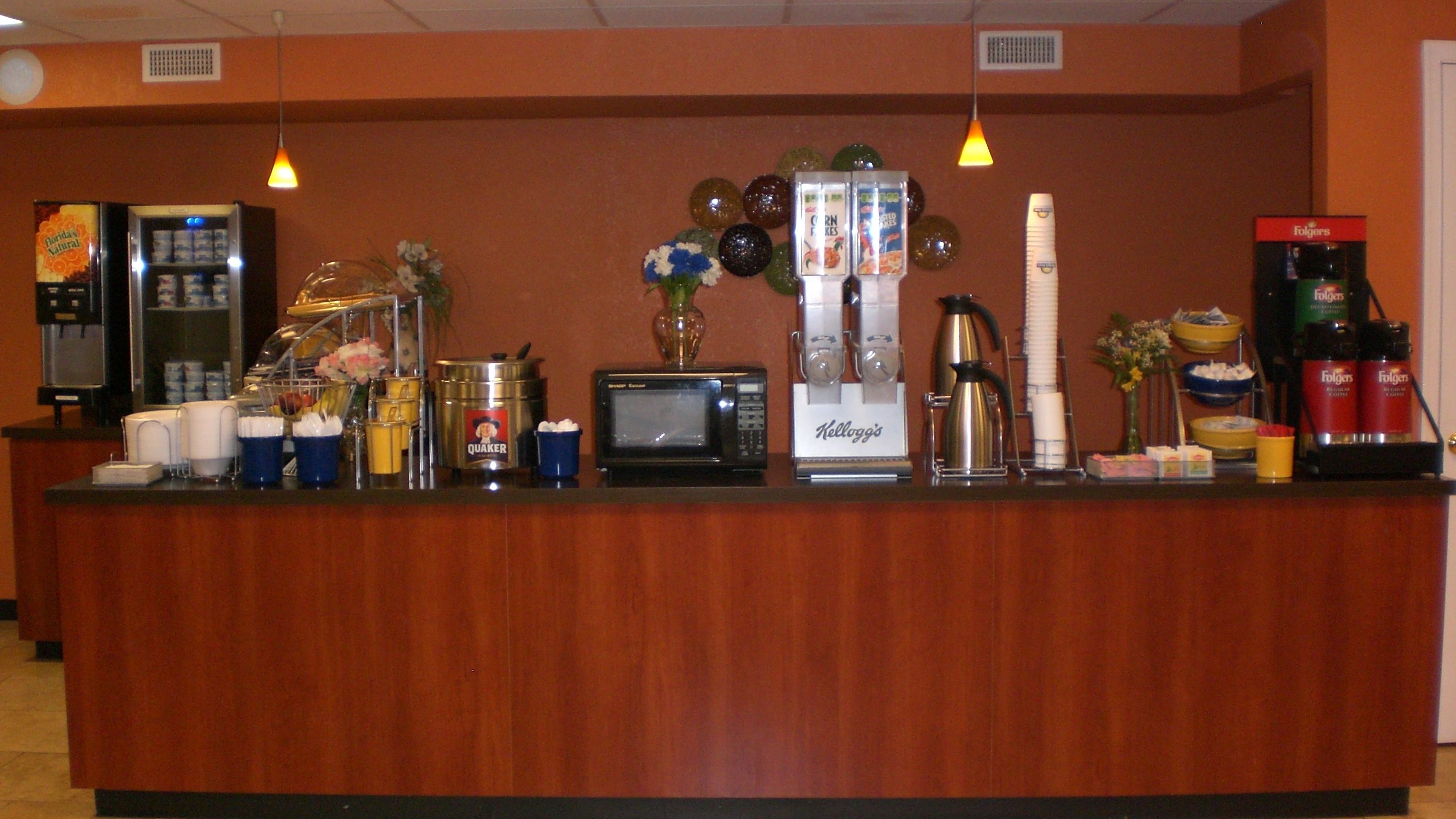 含每日外帶早餐