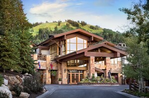 Exterior - Stein Eriksen Lodge (Park City)