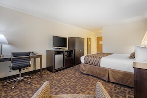 Standard Room, 1 King Bed, Non Smoking, Refrigerator & Microwave