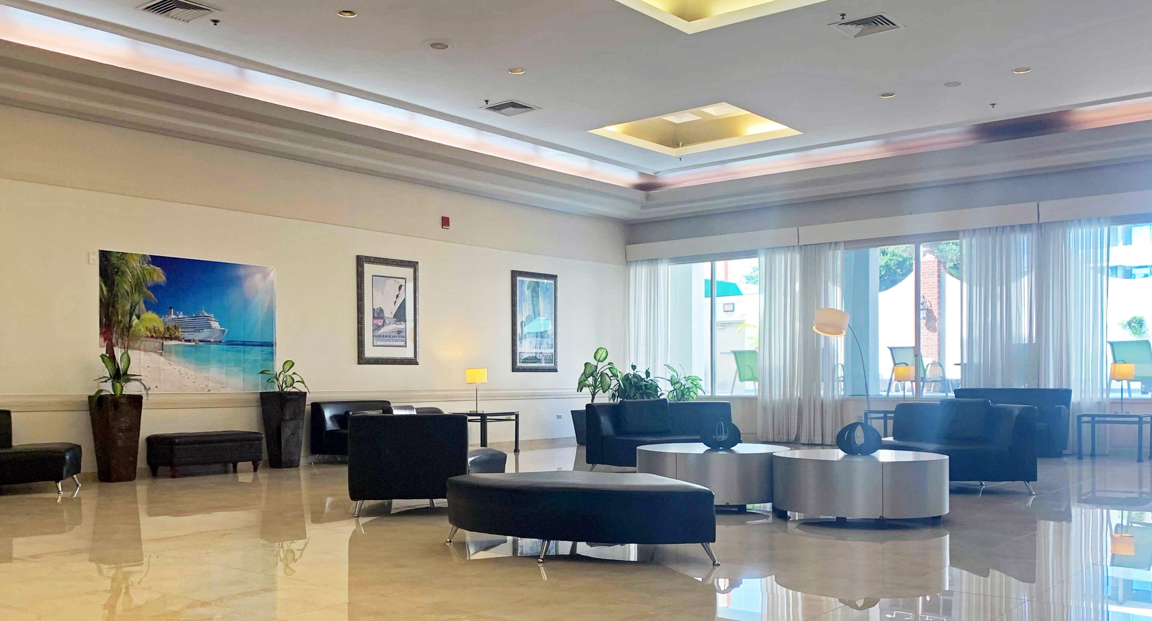 Photo - Holiday Inn Hotel Port of Miami-Downtown by IHG