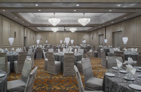 Holiday Inn Winnipeg South, an IHG Hotel - Image 62