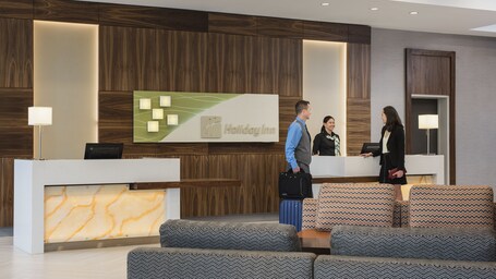 Holiday Inn Winnipeg South, an IHG Hotel - Image 21