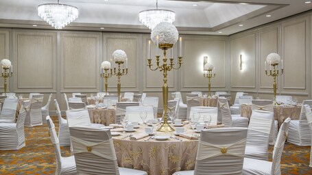 Holiday Inn Winnipeg South, an IHG Hotel - Image 34