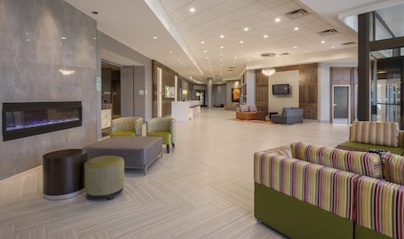 Holiday Inn Winnipeg South, an IHG Hotel - Image 7