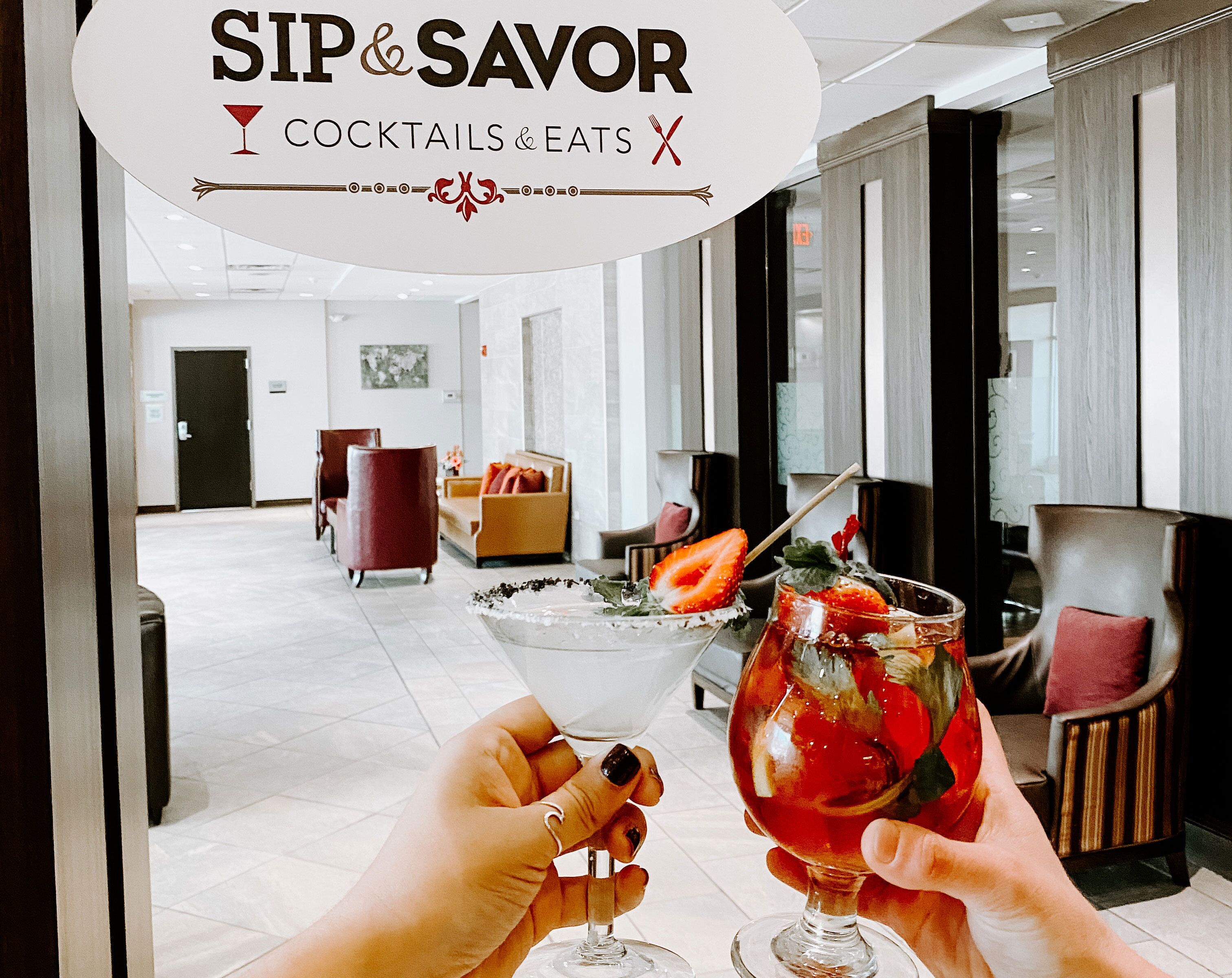 Breakfast and dinner served