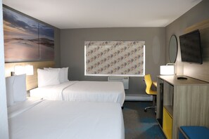 Room, 2 Queen Beds, Non Smoking