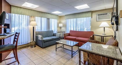 Days Inn by Wyndham La Crosse